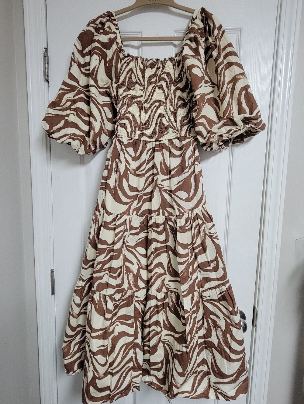 Karlie Zebra Poplin Smick Puff Sleeve Dress Size Small.